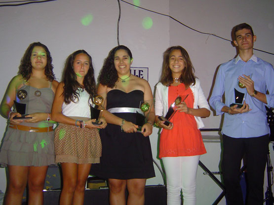 Los alumnos de canto de la Escuela Municipal de Música de Priego amenizan las fiestas de El Cañuelo
