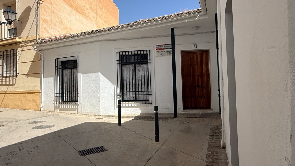 Imagen Sale a licitaci贸n la antigua Escuela de Santa Teresa para implantar una nueva Escuela Infantil de 0 a 3 a帽os