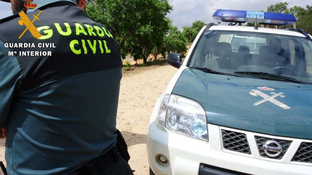 Imagen La Guardia Civil investiga a un vecino de Priego de Córdoba por la presunta comisión de un delito de robo con fuerza en una vivienda de Doña Mencía