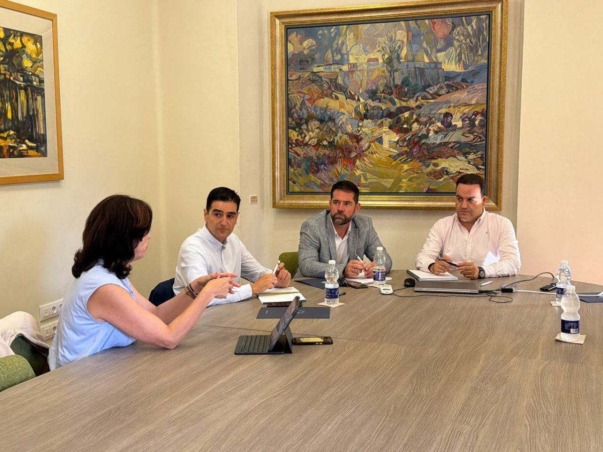 Imagen Priego de C贸rdoba, Alcal谩 la Real y Loja se unen para exigir un modelo de financiaci贸n justo para municipios con poblaci贸n diseminada